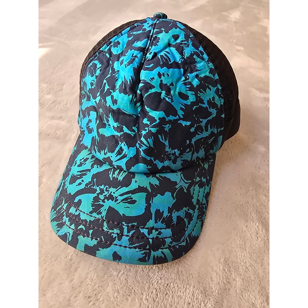 Lululemonβ Mesh Back Trucker Hat Blue Floral Print Adjustable Snapback Cap